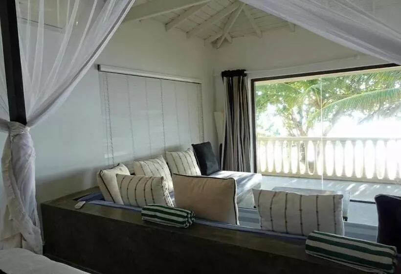 キングサイズベッドのスタンダードルーム, Suite Lanka