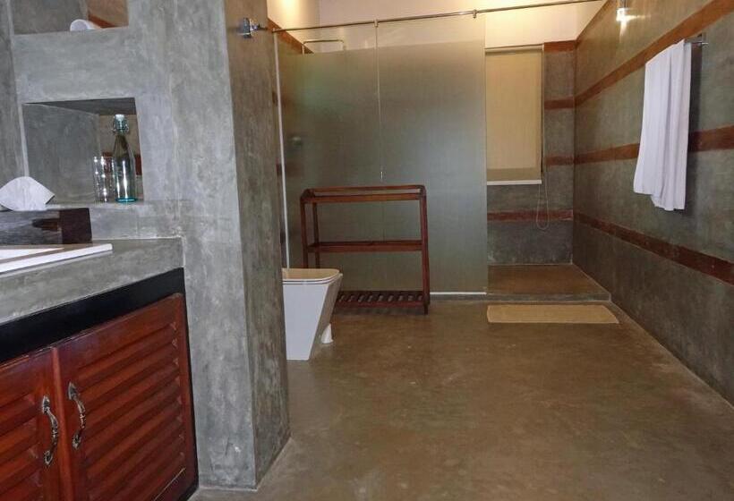 חדר סטנדרט עם מיטת קינג, Suite Lanka