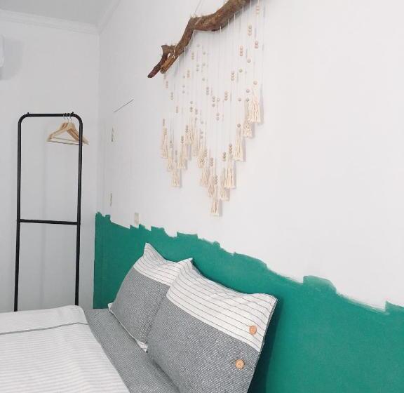 اتاق سوپریور, Summer Colour B&b