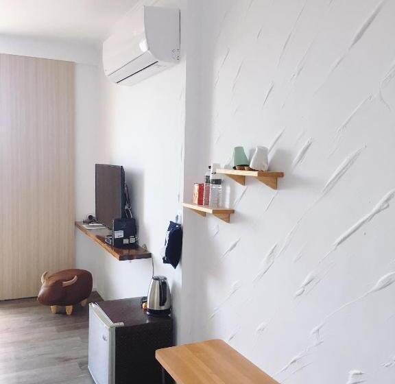 اتاق استاندارد با بالکن, Summer Colour B&b
