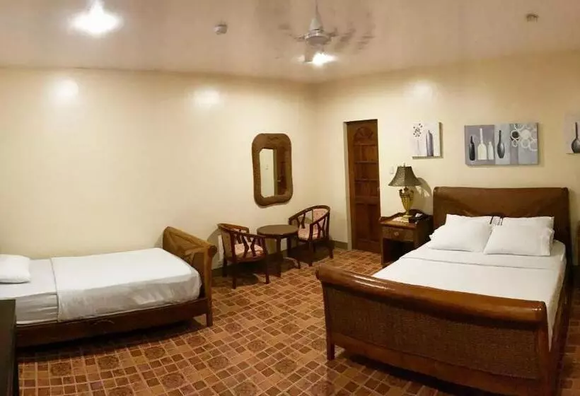 デラックスファミリールーム, Turtle Bay Dive Resort
