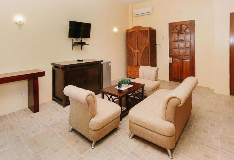 اتاق سوپریور خانوادگی, Turtle Bay Dive Resort