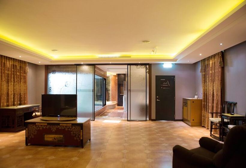 Süit, Allur Boutique Motelchia Yi Branch