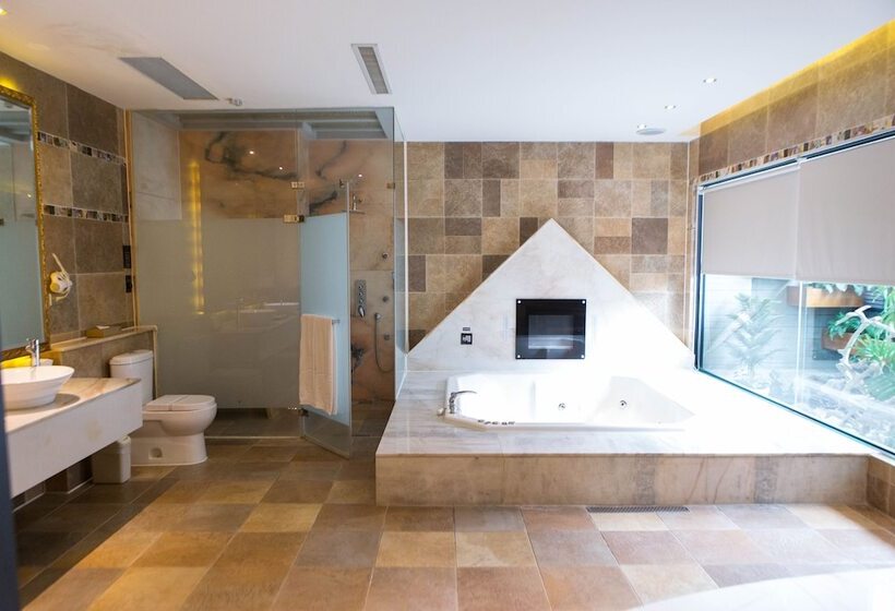 Süit, Allur Boutique Motelchia Yi Branch