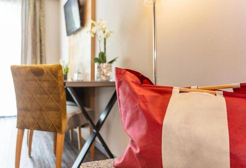 اتاق کلاسیک, Almrausch