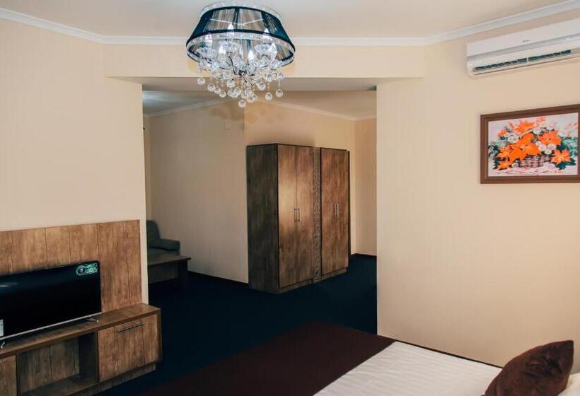 Familjerum, Bek Samarkand