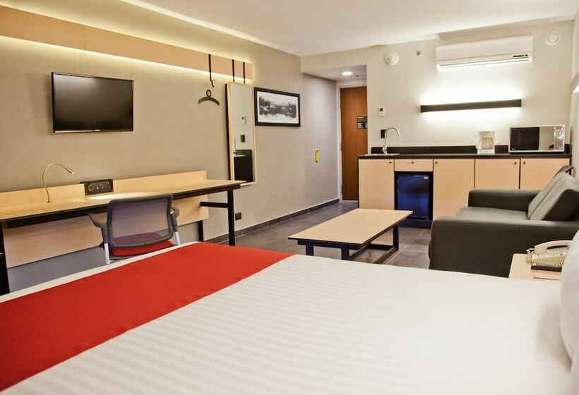 高级大房间, City Express By Marriott Santiago Aeropuerto