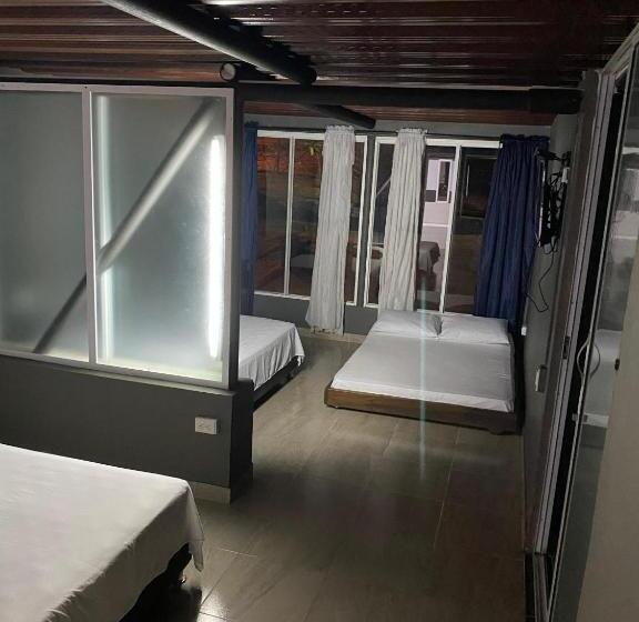 패밀리 룸, Campestre Refugio Texano