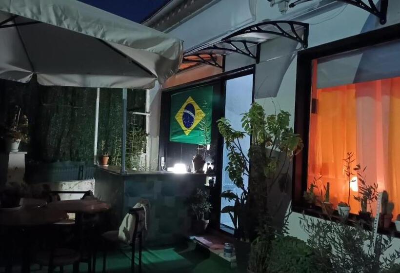 غرفة قياسية فردية حمام مشترك, Residencial Brazen