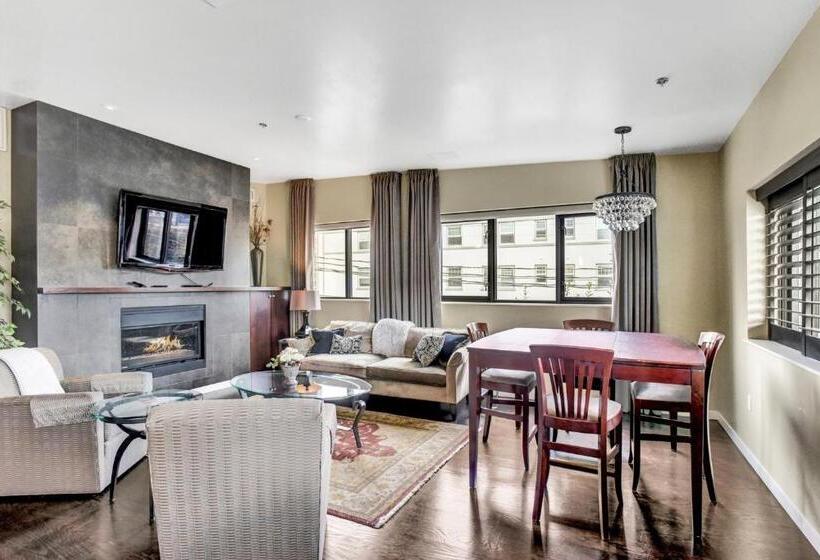 آپارتمان لوکس 1 خوابه, Violetsuitespdx