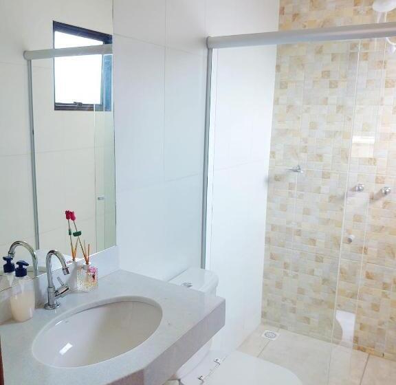 Delüks Oda, Hostel Dela