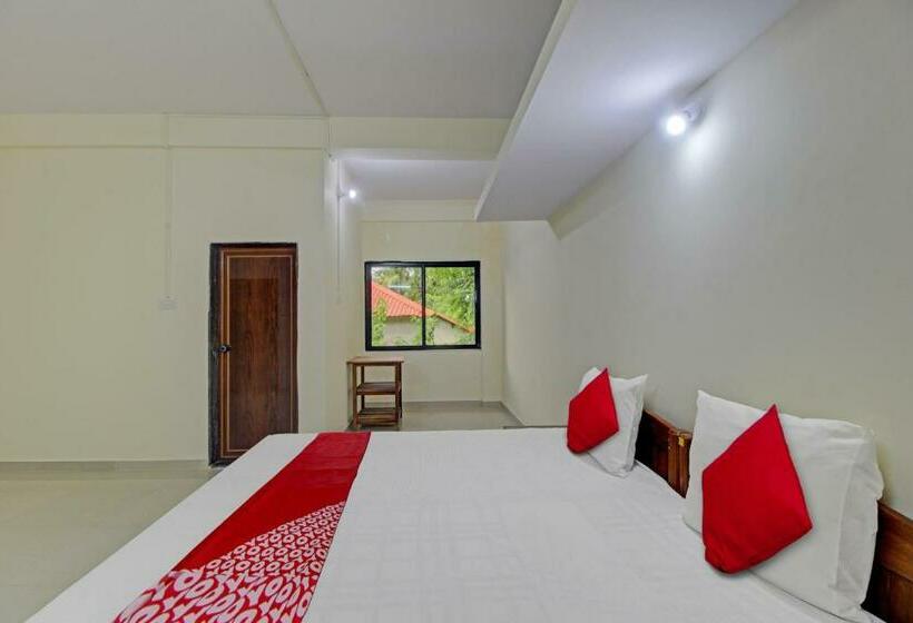 トリプルクラシックルーム, O Etllina Valley Villa