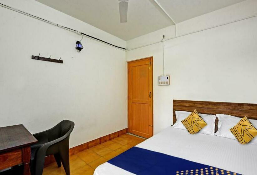 Номер Стандарт, Spot On Vinayaka Tourist Home