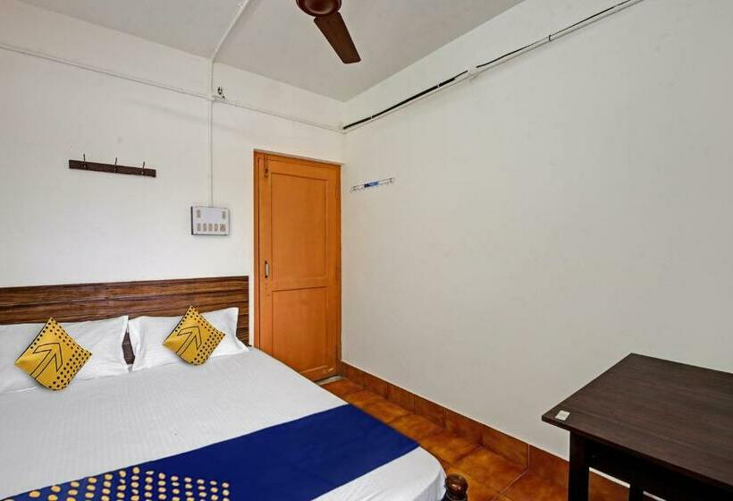 Номер Стандарт, Spot On Vinayaka Tourist Home