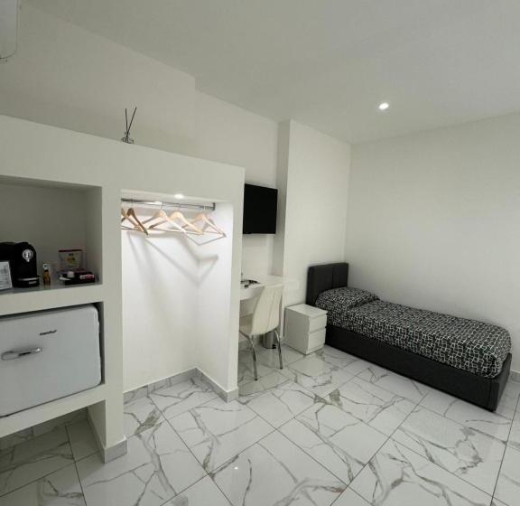 Трехместный Номер Deluxe, B&b Rossini Luxury 3