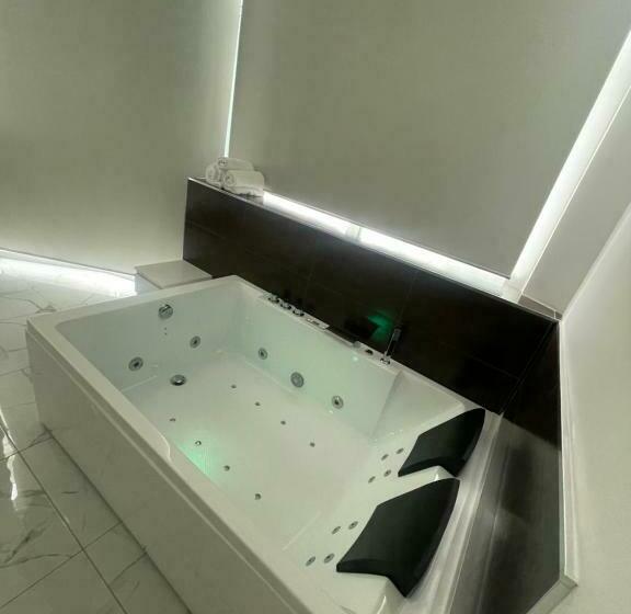 Люкс Повышенной Комфортности, B&b Rossini Luxury 3