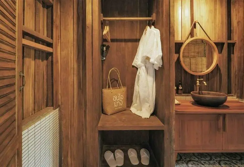 Standard-huone Terassi, อุ่นไอมาง สะปัน