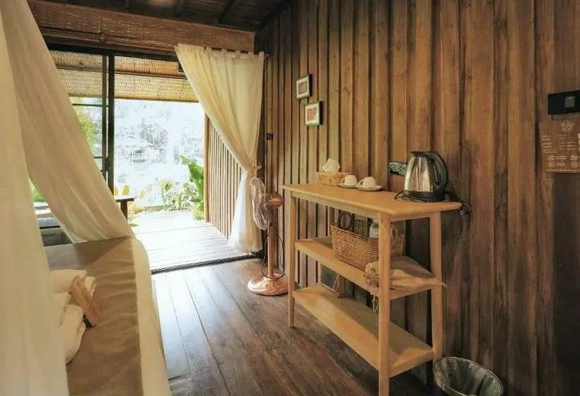 Standard-huone Terassi, อุ่นไอมาง สะปัน