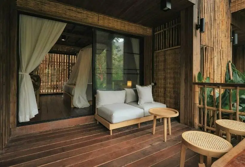 Standard-huone Terassi, อุ่นไอมาง สะปัน