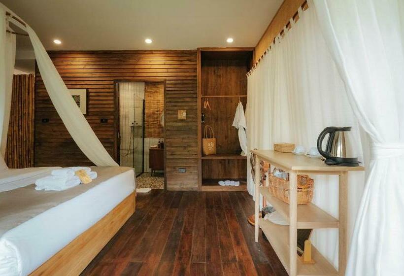 스탠다드 발코니 룸, อุ่นไอมาง สะปัน