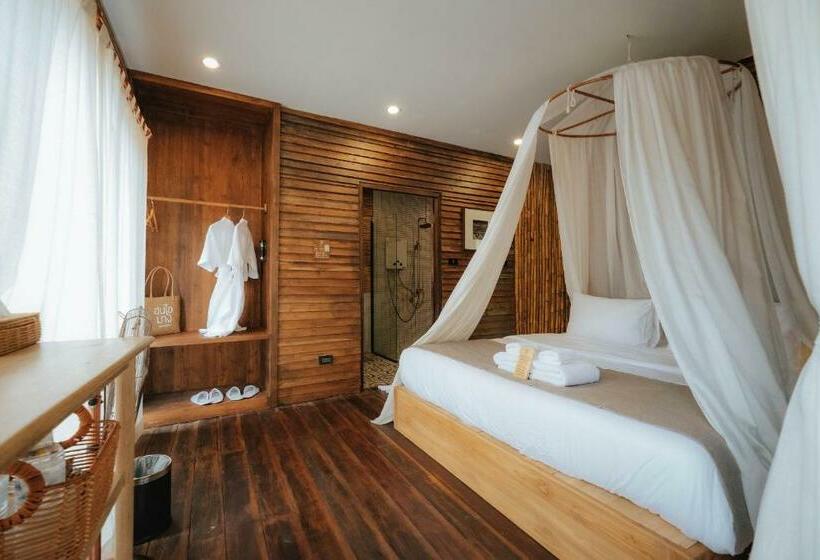 스탠다드 발코니 룸, อุ่นไอมาง สะปัน