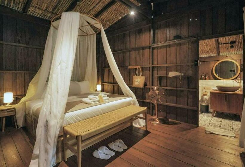 패밀리 룸, อุ่นไอมาง สะปัน