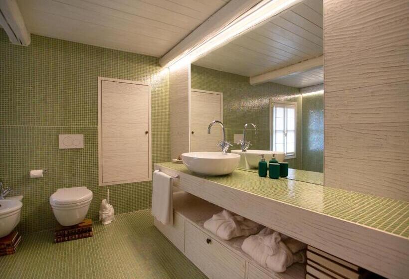 디럭스 룸, La Casa Di Loto Suite