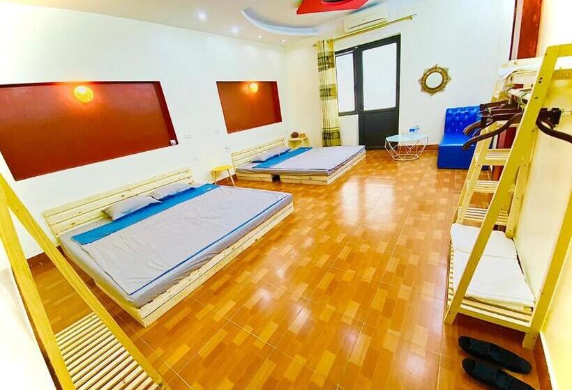 اتاق خانوادگی, Lion Homestay