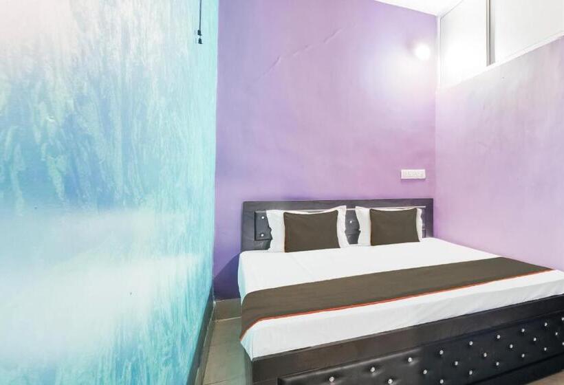 غرفة كلاسيكية ثلاثية, Oyo Flagship Hotel Doremon