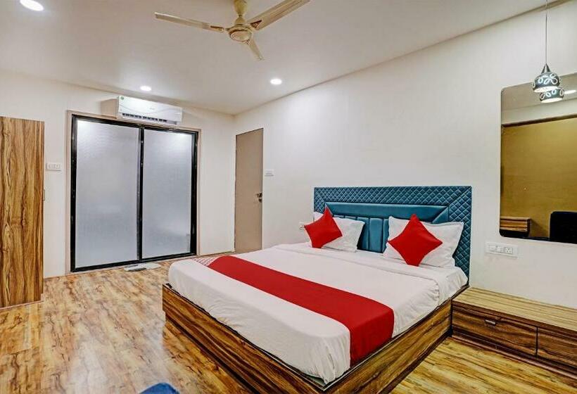 三人经典房间, Green Signature