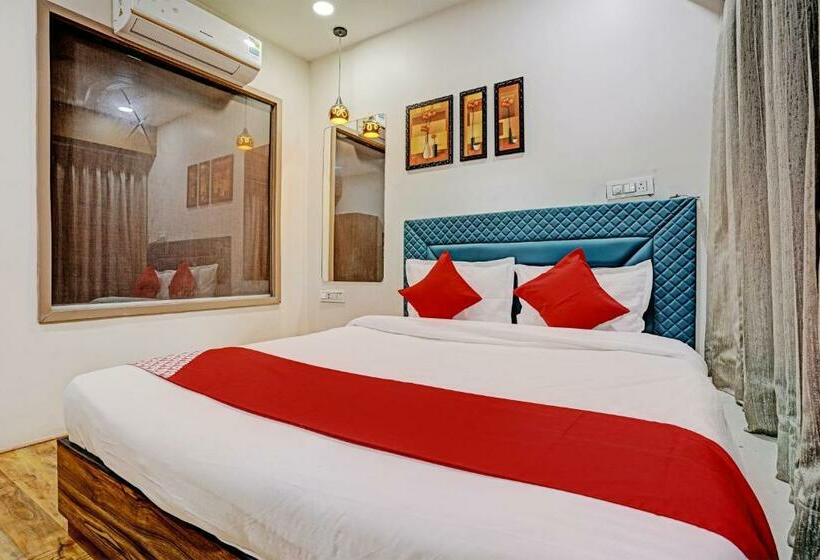 三人经典房间, Green Signature