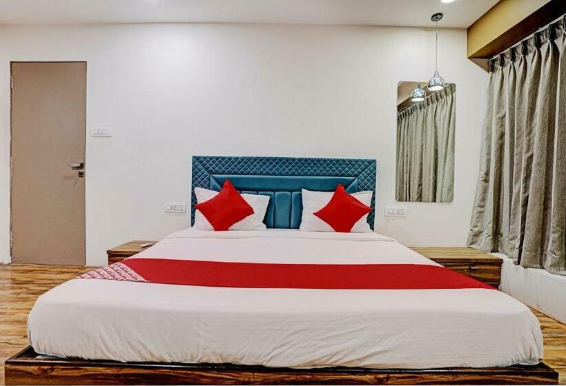 三人经典房间, Green Signature