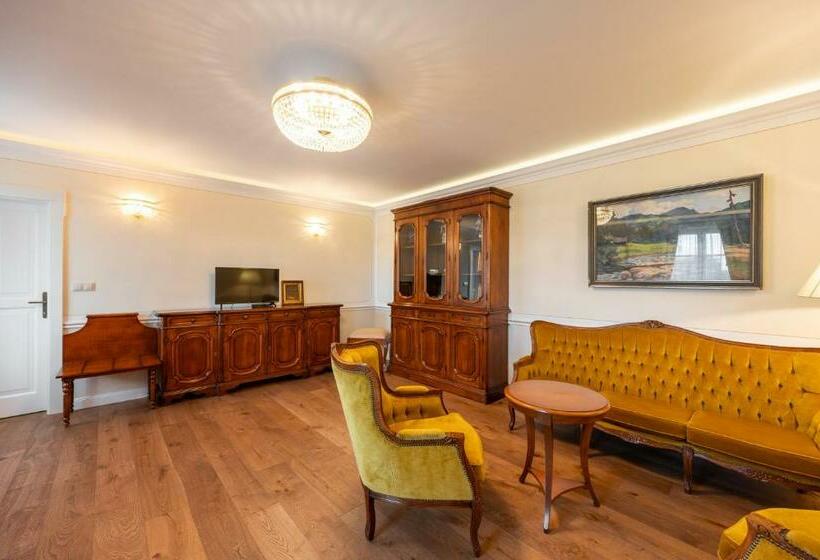 חדר דלוקס, Zámeček   Chateau Lány   Depandance Stroodel