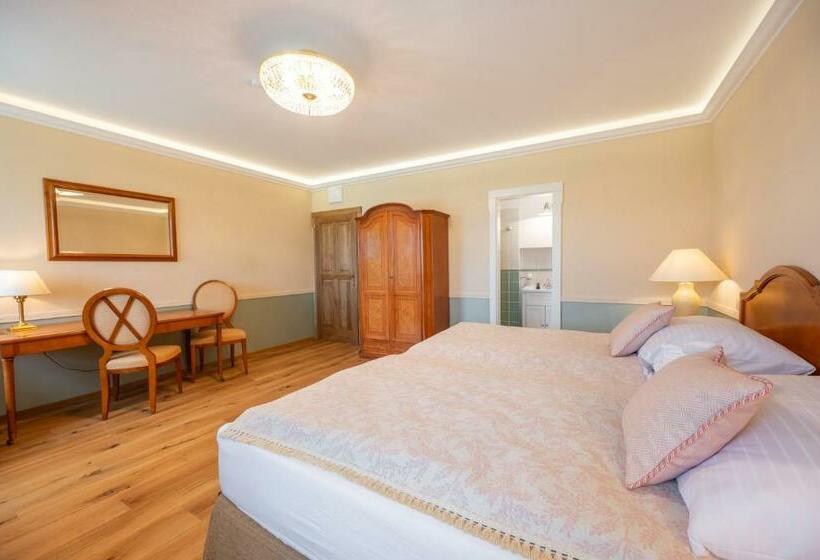 Номер Стандарт, Zámeček   Chateau Lány   Depandance Stroodel
