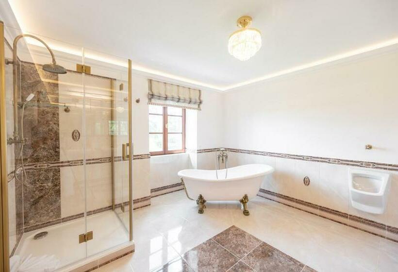 חדר דלוקס, Zámeček   Chateau Lány   Depandance Stroodel