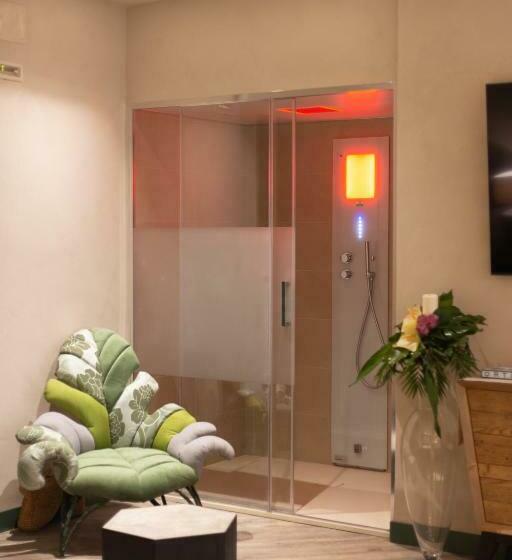 غرفة ديلوكس سرير كينج, Corte Rossetti Relax Assoluto E Luxury Urban Spa