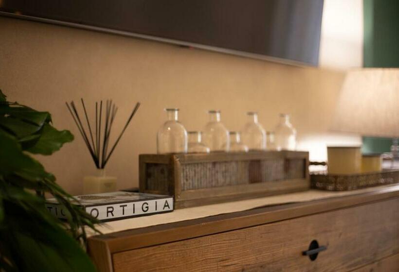 غرفة ديلوكس سرير كينج, Corte Rossetti Relax Assoluto E Luxury Urban Spa