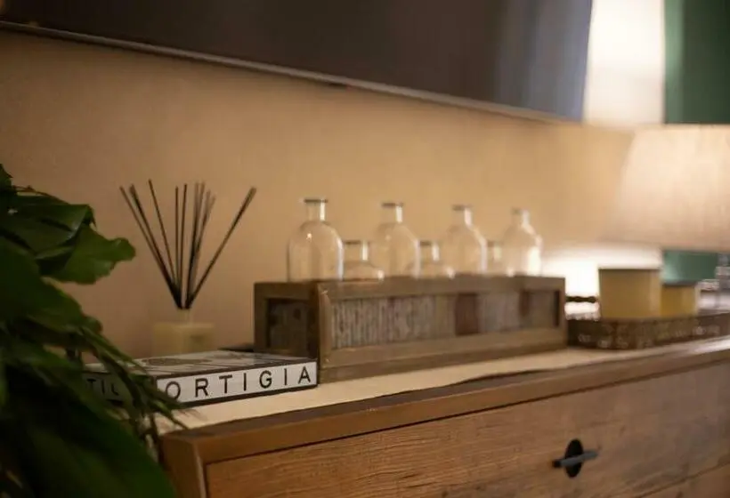 اتاق لوکس با تخت بزرگ, Corte Rossetti Relax Assoluto E Luxury Urban Spa