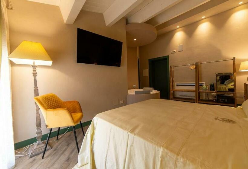 اتاق لوکس, Corte Rossetti Relax Assoluto E Luxury Urban Spa