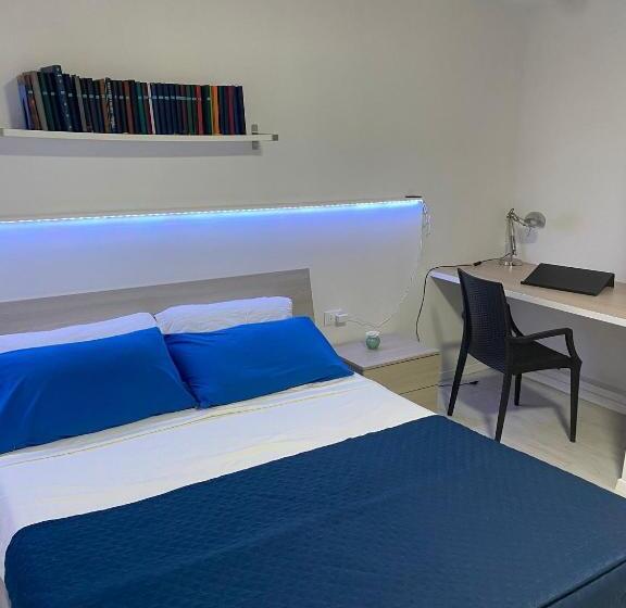 דירת חדר נוף לגינה, Stella House