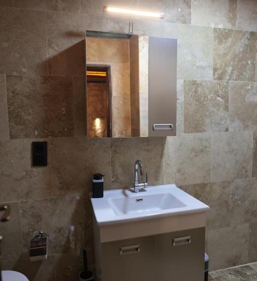 اتاق اکونومی, Stone Owl Otel & Restaurant