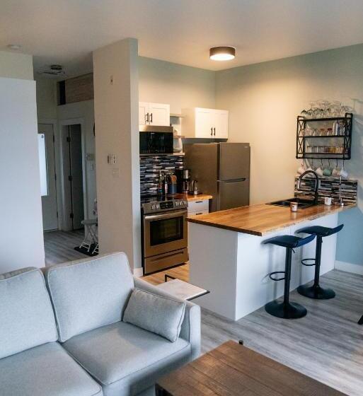 1階の1ベッドルームアパートメント, Lunar Cove Inn