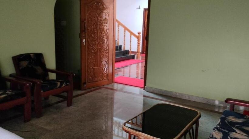 スイート, Raja Palace Resort & Mini