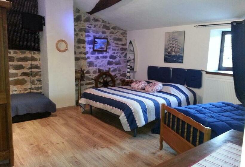 스탠다드 트리플 룸, Chateau Des Aiguilles