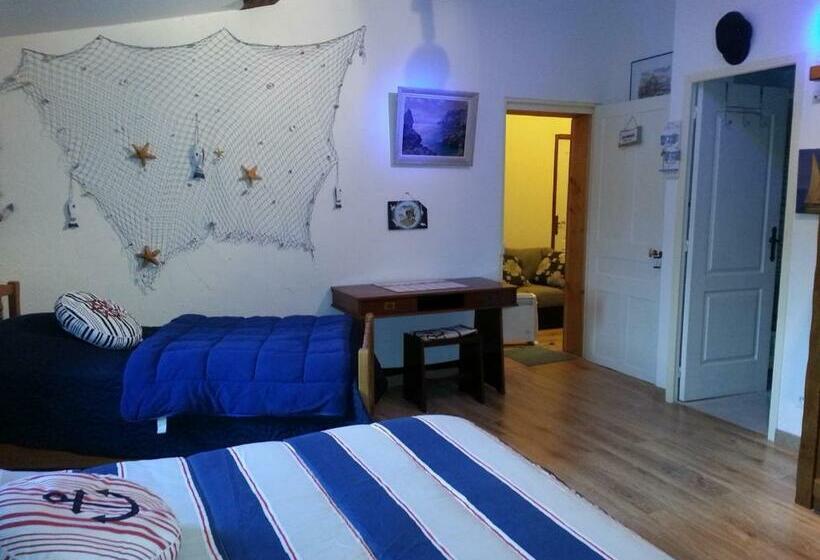 스탠다드 트리플 룸, Chateau Des Aiguilles