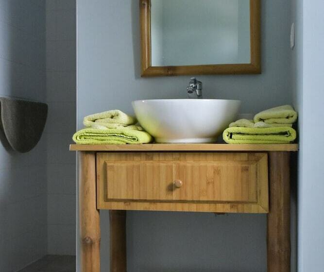 标准间, Domaine De Kerzuat