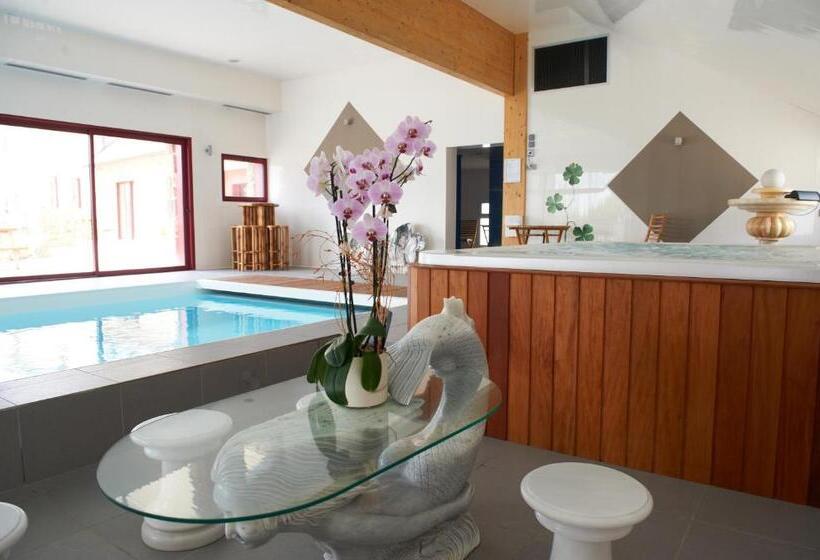 标准工作室, Domaine De Kerzuat