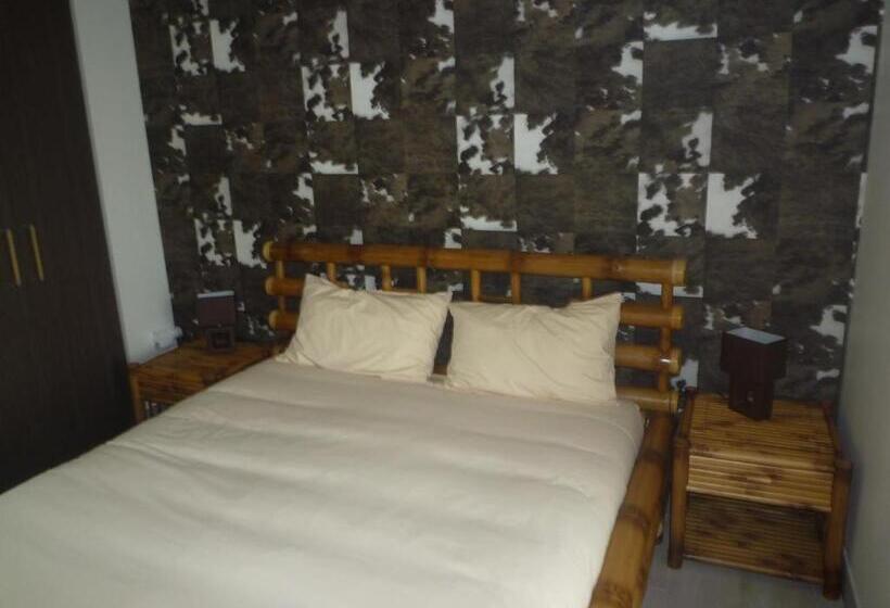 标准间, Domaine De Kerzuat