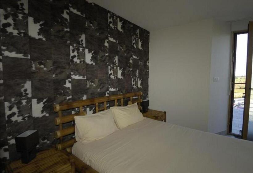 标准间, Domaine De Kerzuat