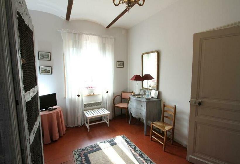 标准间, Le Clos Xavianne